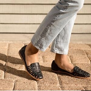 NEW Nisolo Leather Huaraches women’s sandal